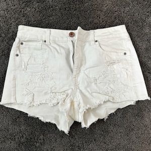 Women’s American Eagle White Denim Shorts